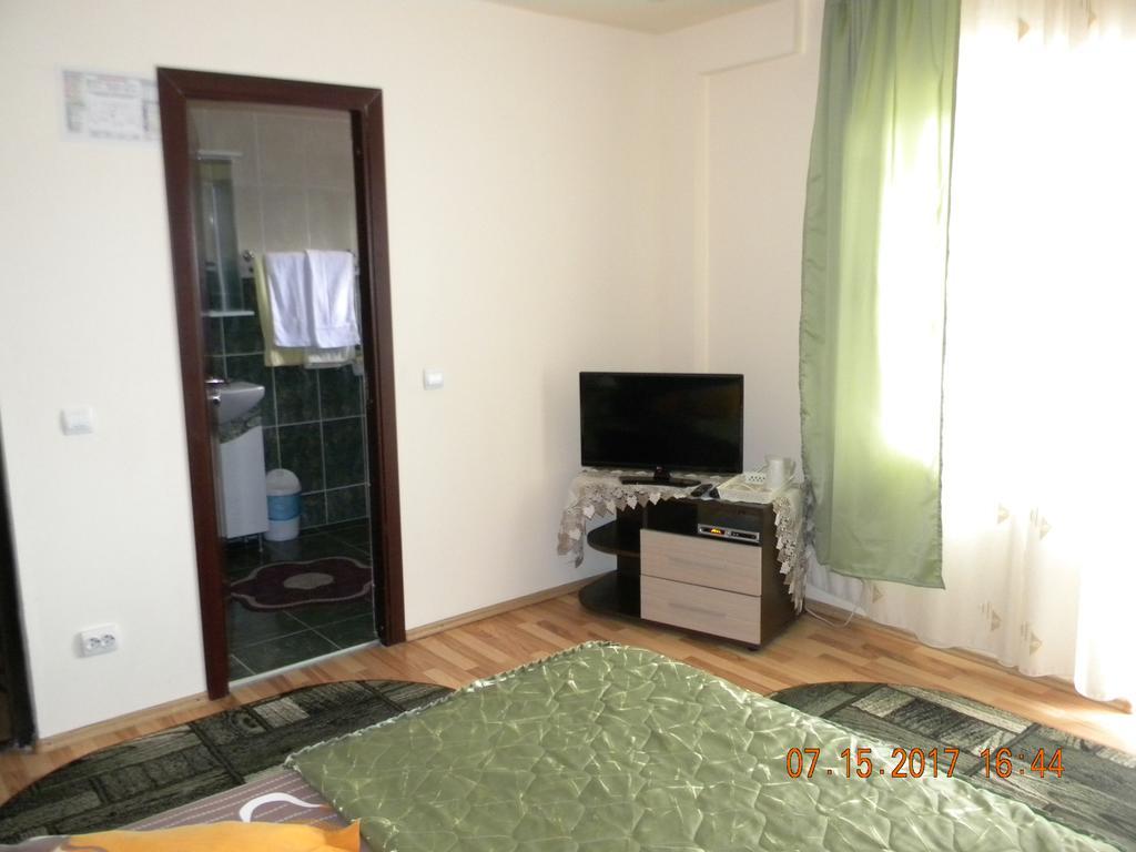 Pensiunea Mountain King Sîmbăta de Sus Extérieur photo